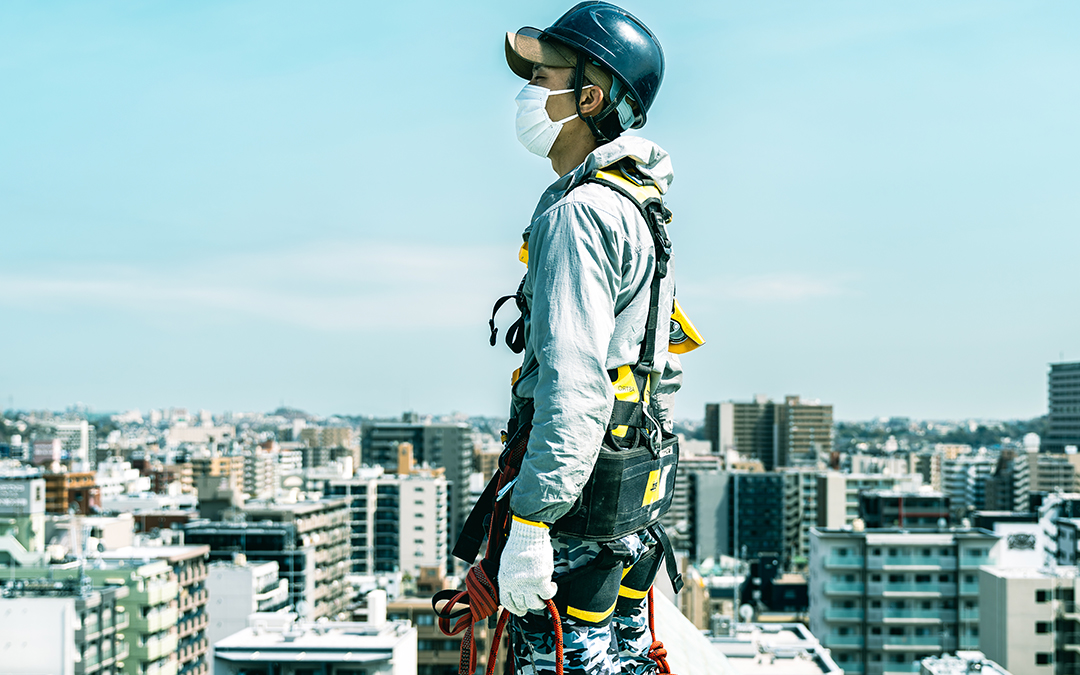 写真：安達拓也